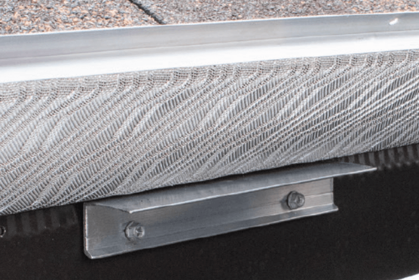 LeafBlaster Pro Z-Bend micro-mesh close-up on gutter with aluminum bracket